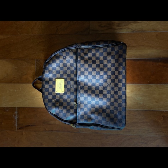 Louis Vuitton backpack - Picture 2 of 11